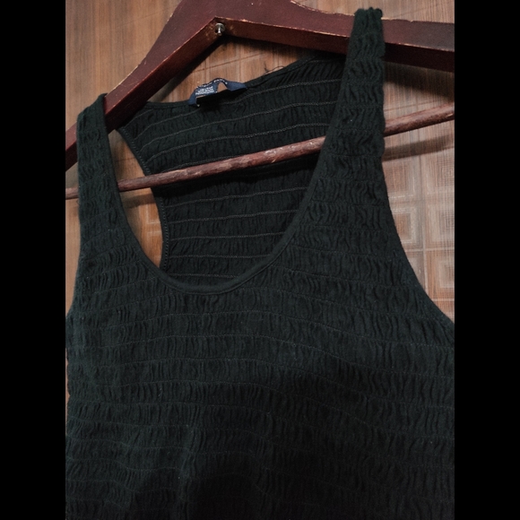Black Smocked Top with Ruffels at the bottom - Picture 3 of 7